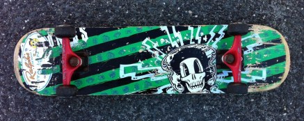 Bottom of the skateboard-artifact.